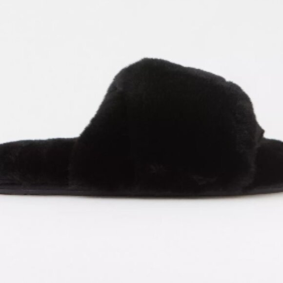 NWT - AERIE FUR SLIDES - SZ 7 - Picture 2 of 3